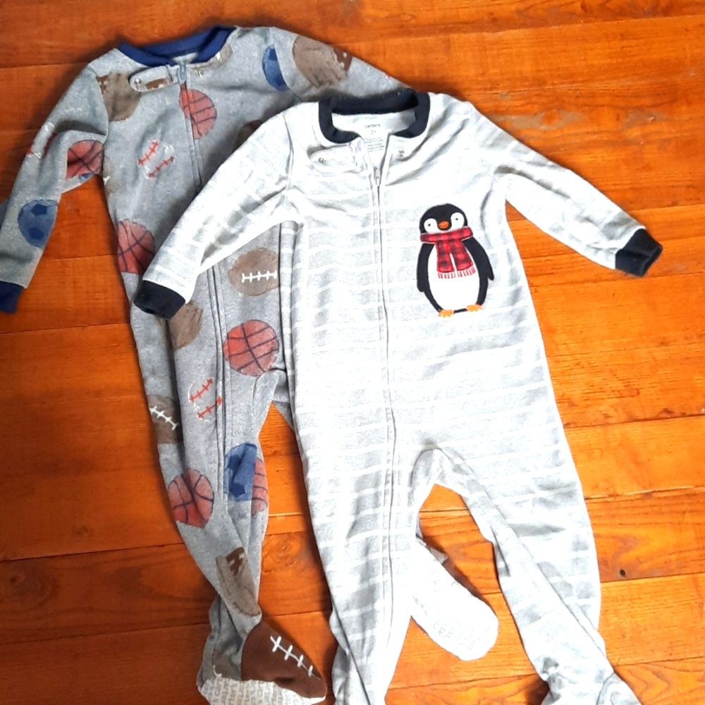 Carter boy size 2t footise pj 2 of them one sport one and one pengin